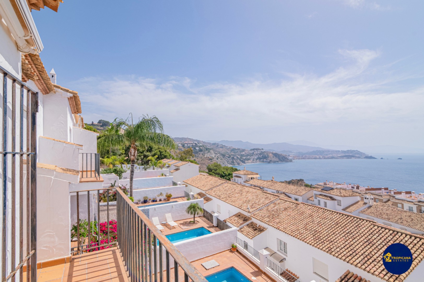 Casa adosada en venta en Marina del Este, Almuñécar