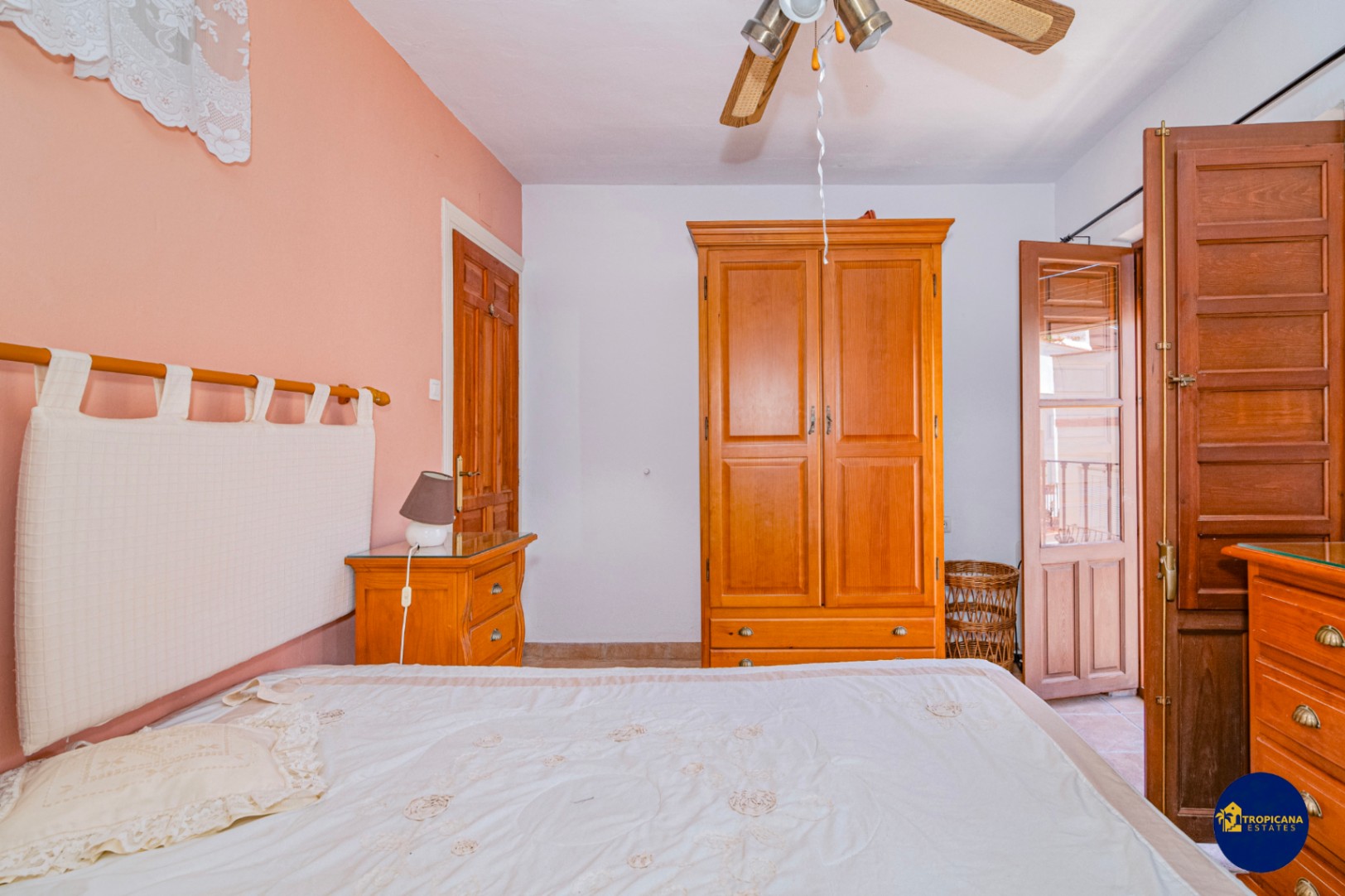 Casa adosada en venta en Casco Antiguo, Almuñécar