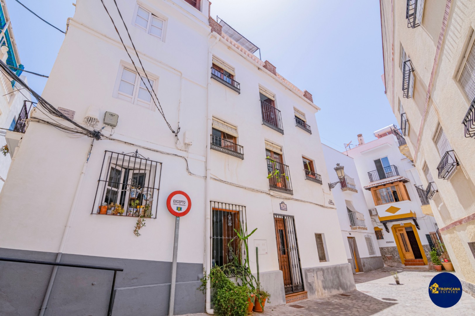 Casa adosada en venta en Casco Antiguo, Almuñécar