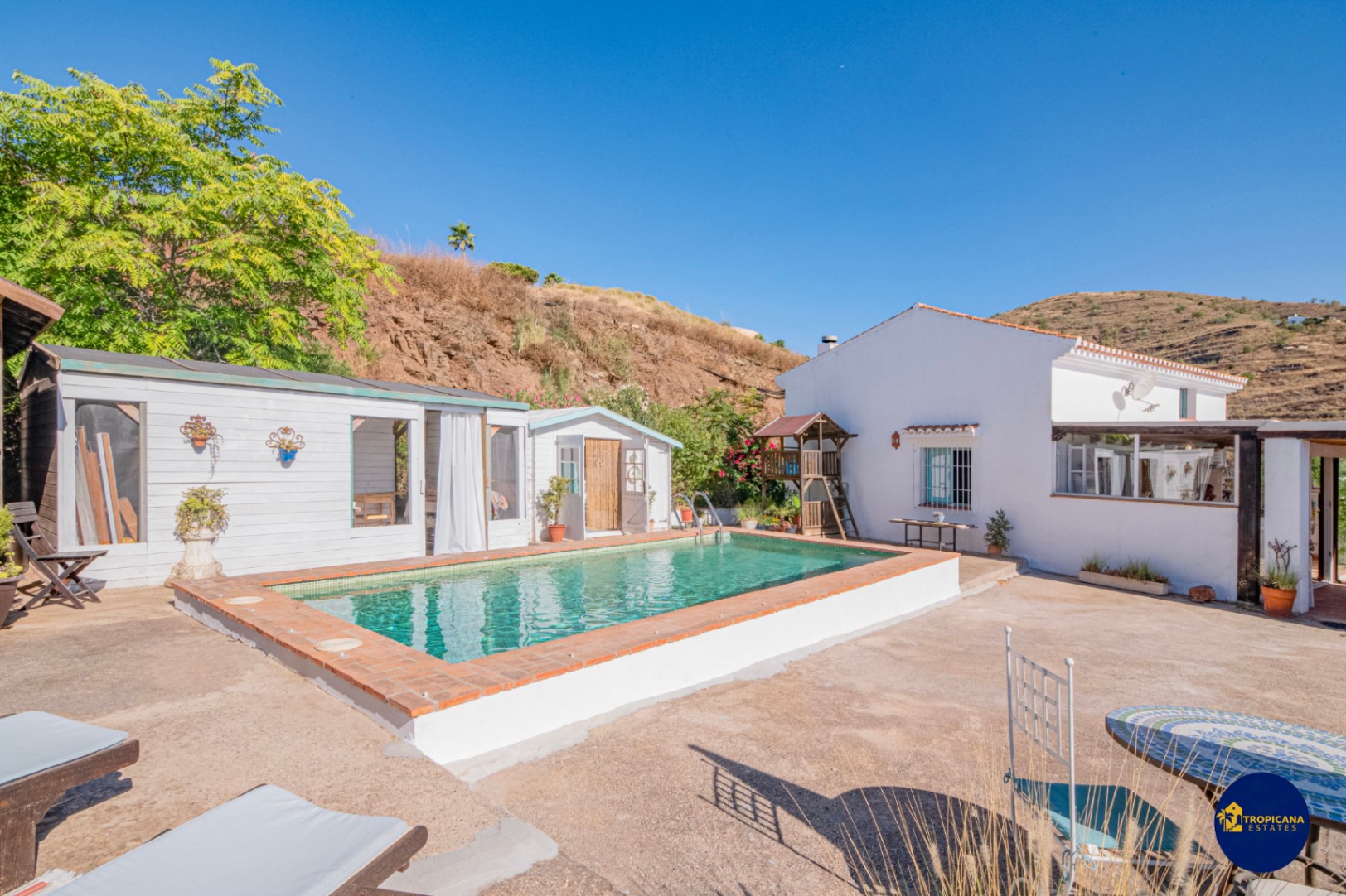Casa de campo en Salobreña con piscina y jurt 