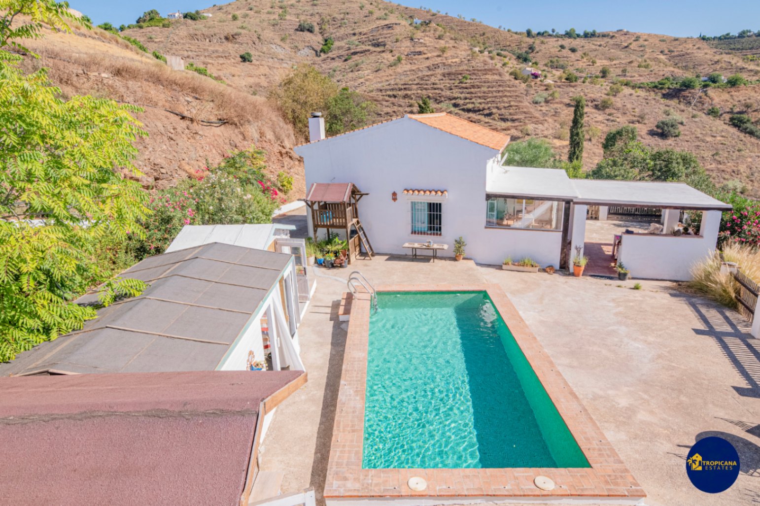 Casa de campo en Salobreña con piscina y jurt 