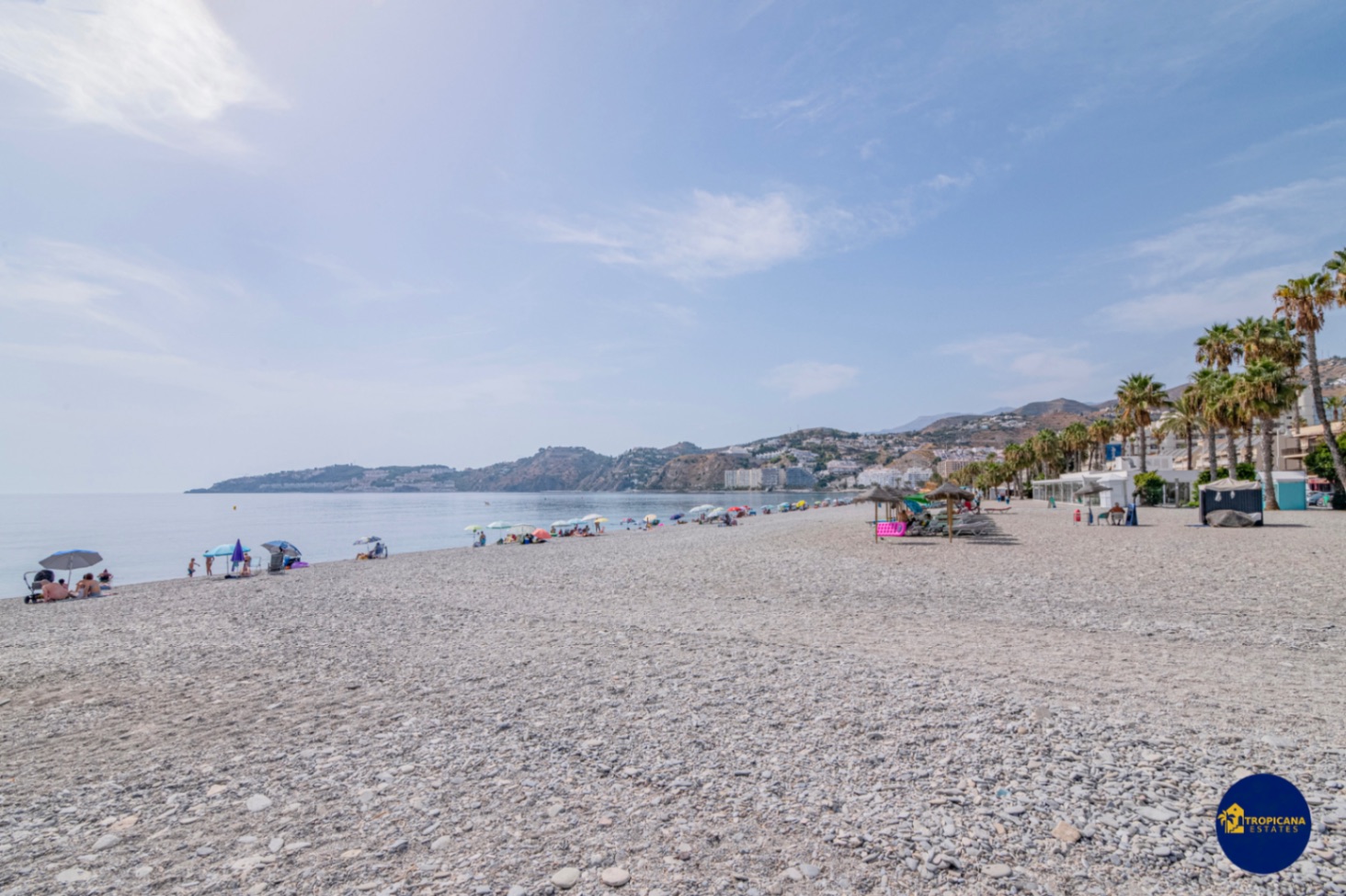 Apartamento en venta con 2 dormitorios, Playa San Cristóbal, Almuñecar