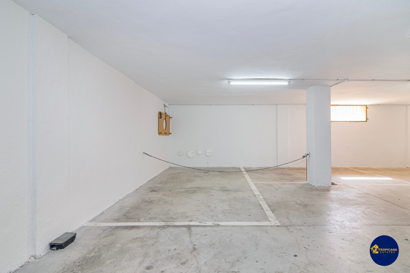 Apartamento en venta con 2 dormitorios, Playa San Cristóbal, Almuñecar