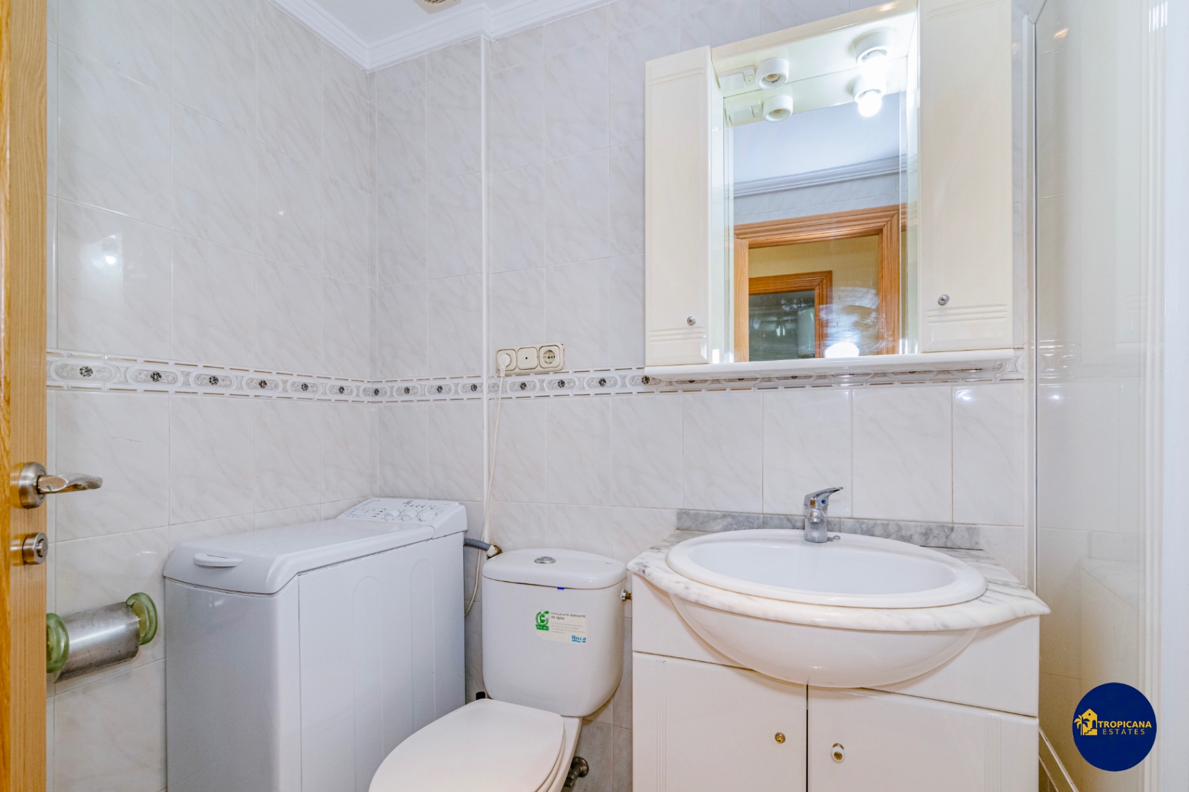Apartamento en venta con 2 dormitorios, Playa San Cristóbal, Almuñecar