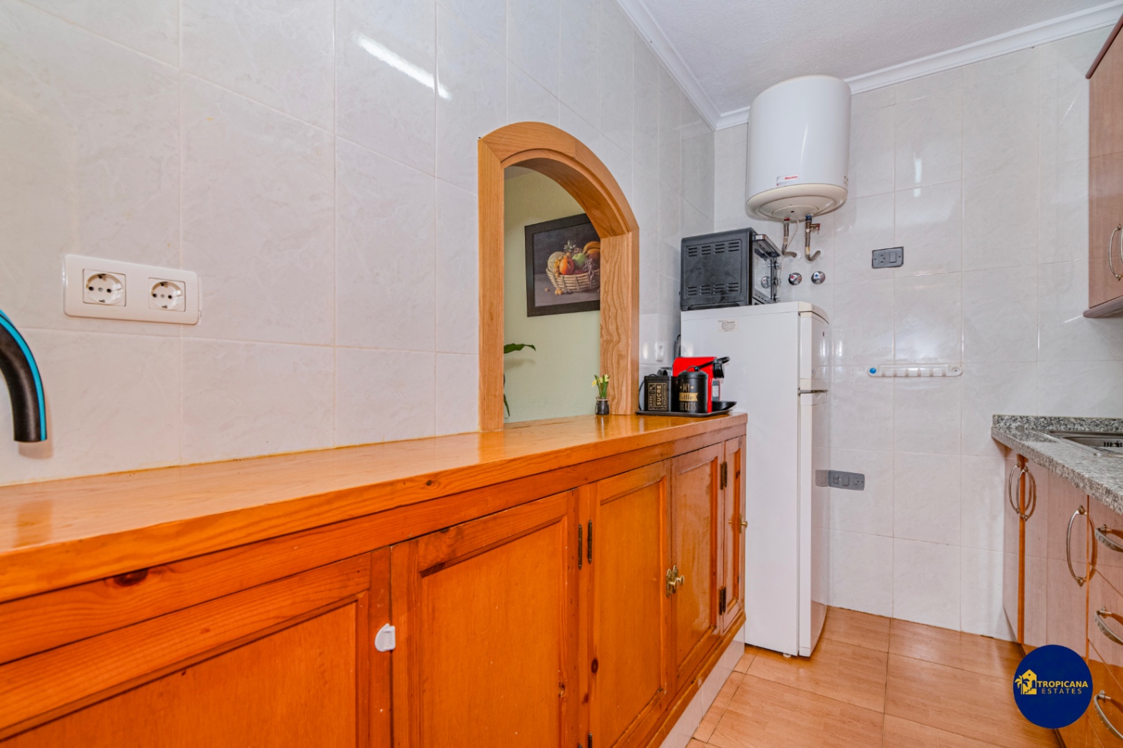 Apartamento en venta con 2 dormitorios, Playa San Cristóbal, Almuñecar