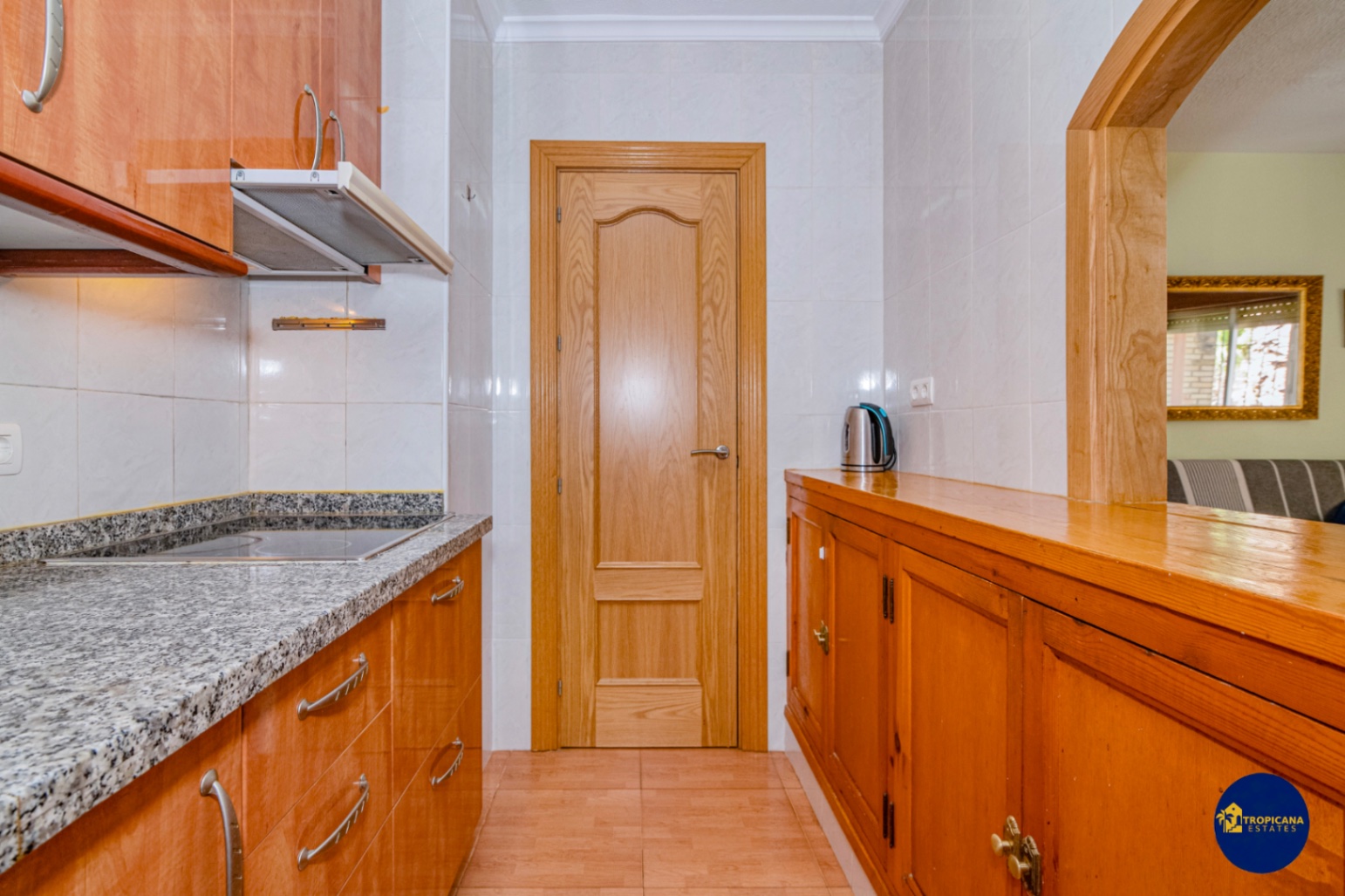 Apartamento en venta con 2 dormitorios, Playa San Cristóbal, Almuñecar