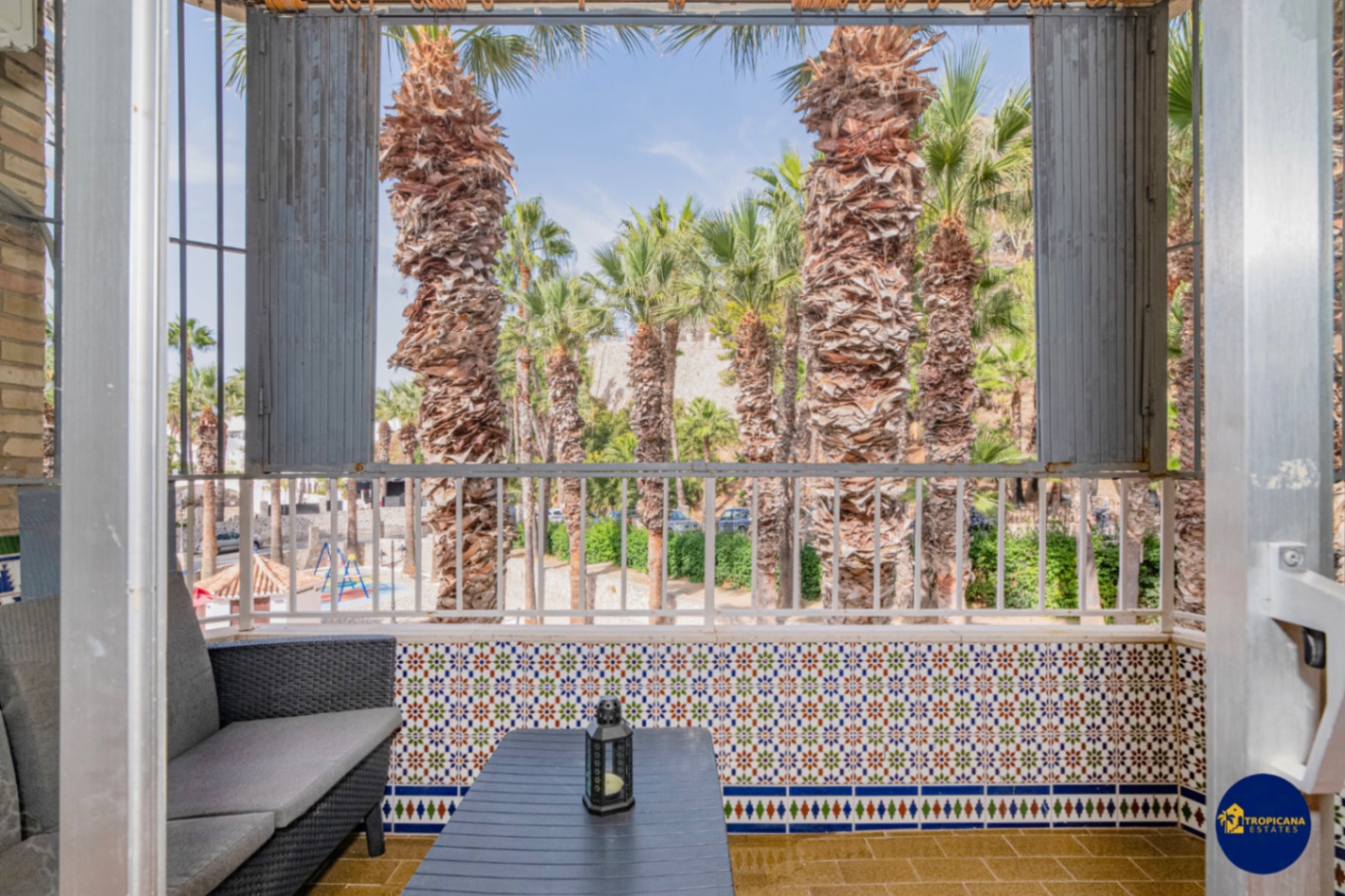 Apartamento en venta con 2 dormitorios, Playa San Cristóbal, Almuñecar