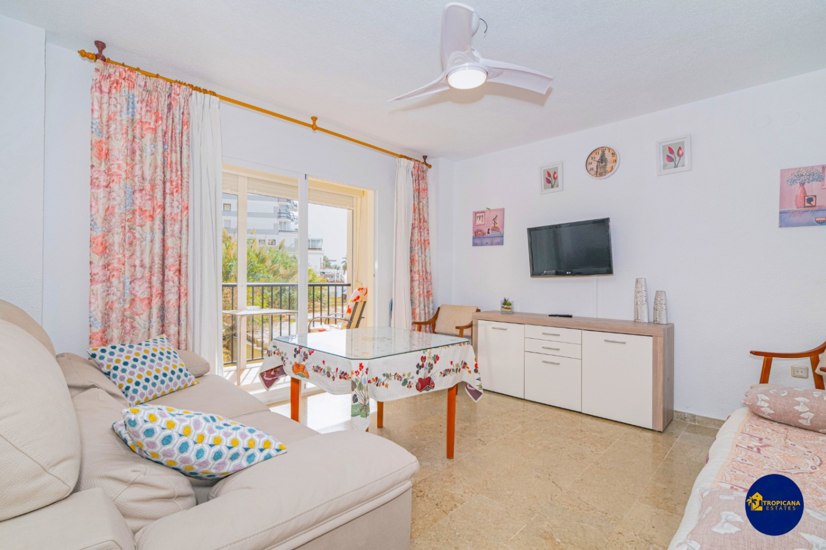 Apartamento en venta 2 habitaciones en Paseo de Reina Sofía, Almuñécar