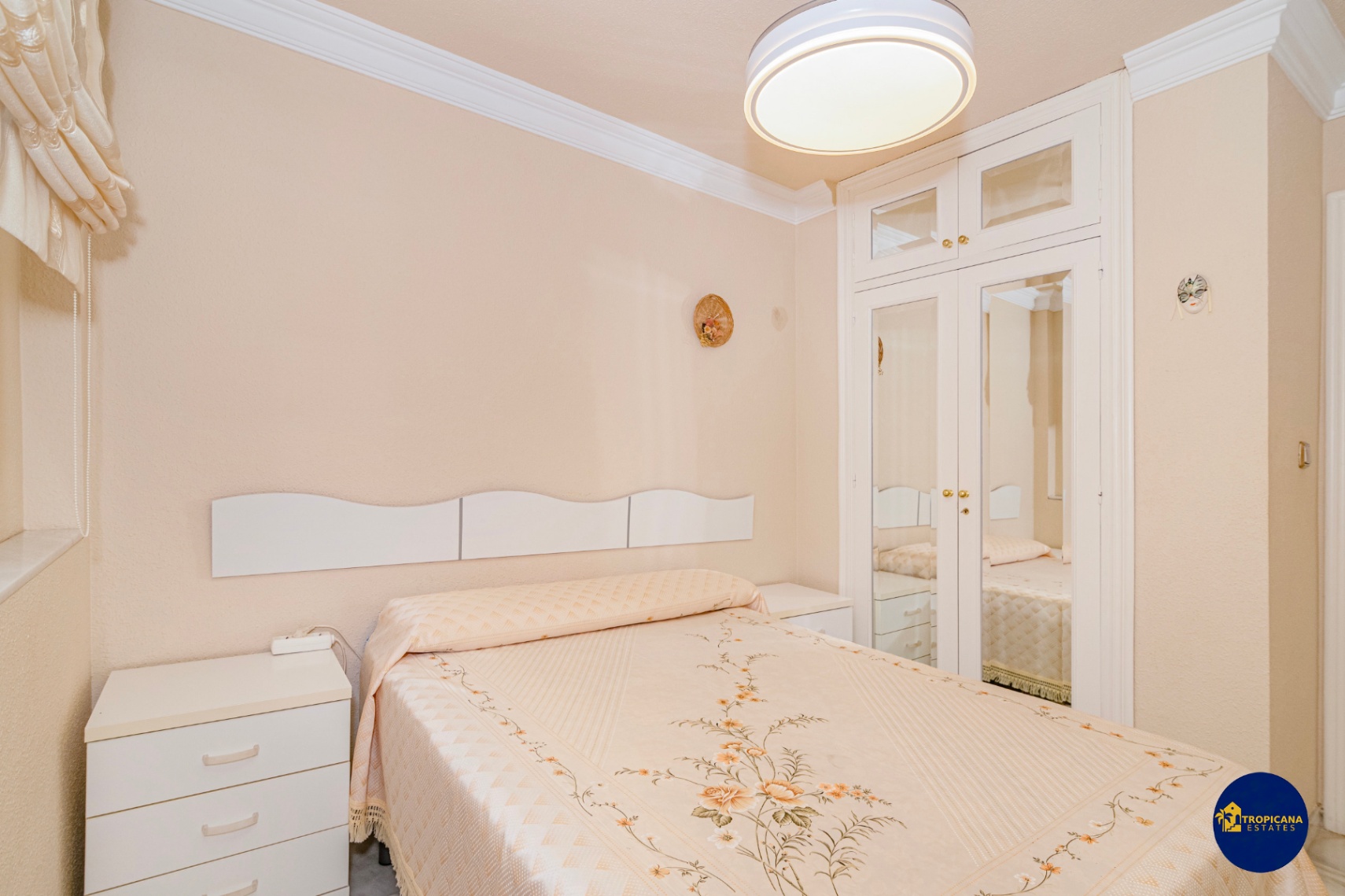 Apartamento en venta de 2 dormitorios en Almuñécar, Velilla