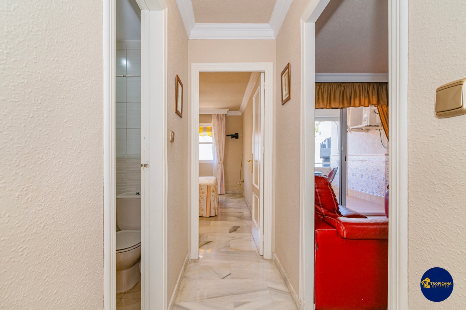 Apartamento en venta de 2 dormitorios en Almuñécar, Velilla