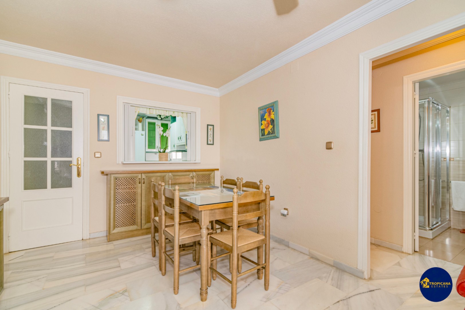 Apartamento en venta de 2 dormitorios en Almuñécar, Velilla