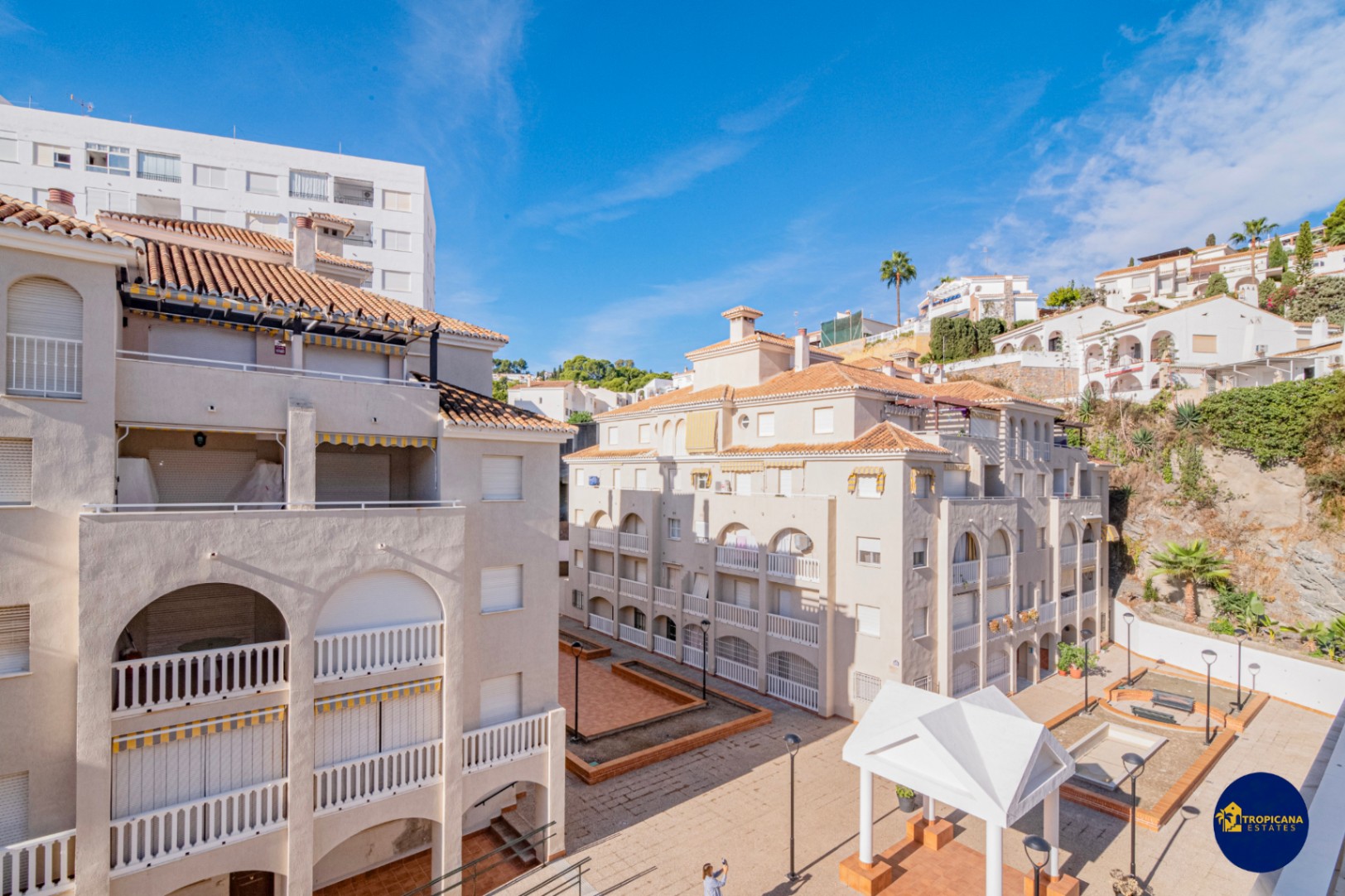 Apartamento en venta de 2 dormitorios en Almuñécar, Velilla