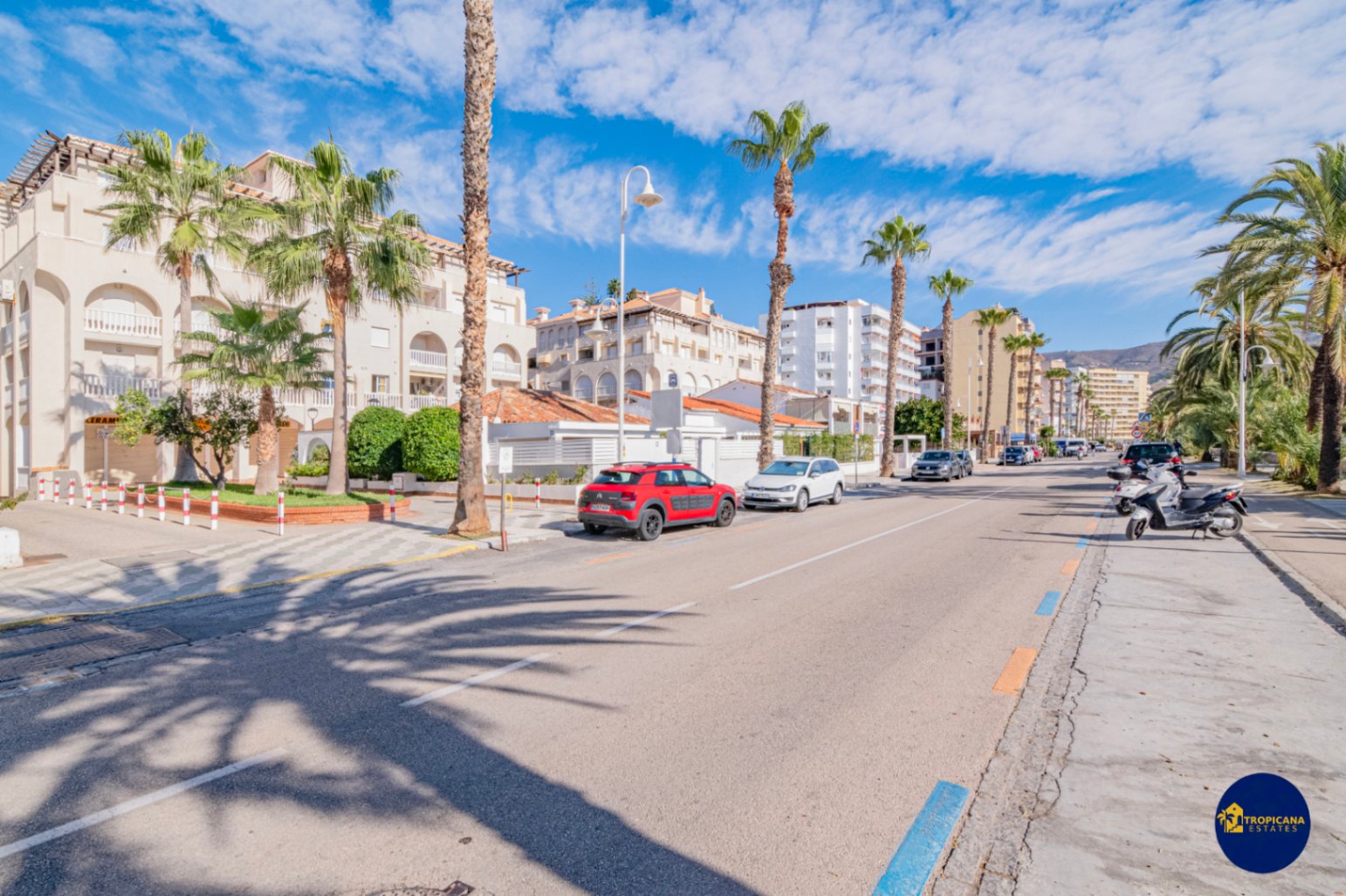 Apartamento en venta de 2 dormitorios en Almuñécar, Velilla