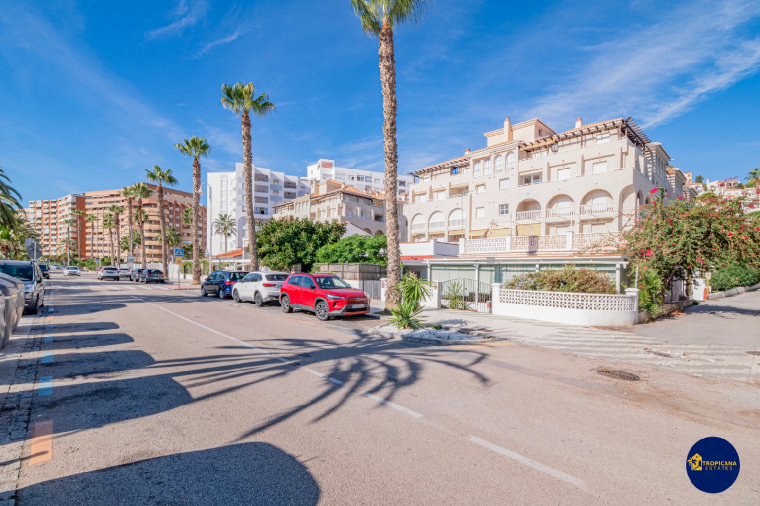 Apartamento en venta de 2 dormitorios en Almuñécar, Velilla