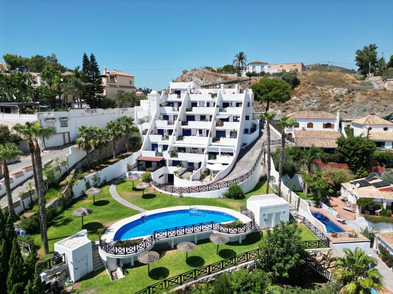 Apartamento en venta de 3 dormitorios en Cotobro, Almuñécar
