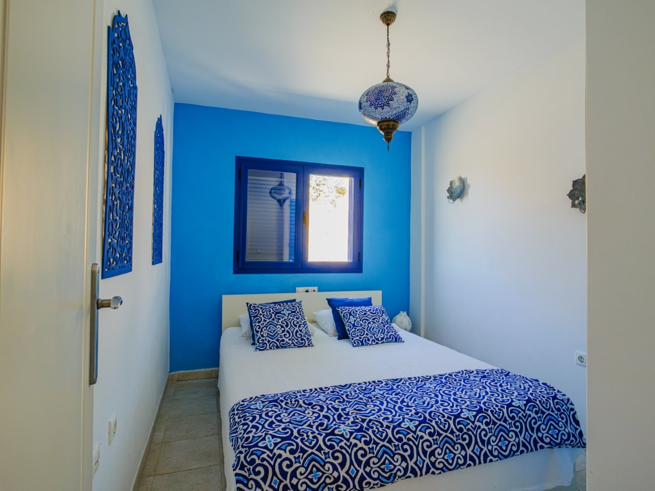 Apartamento en venta de 3 dormitorios en Cotobro, Almuñécar