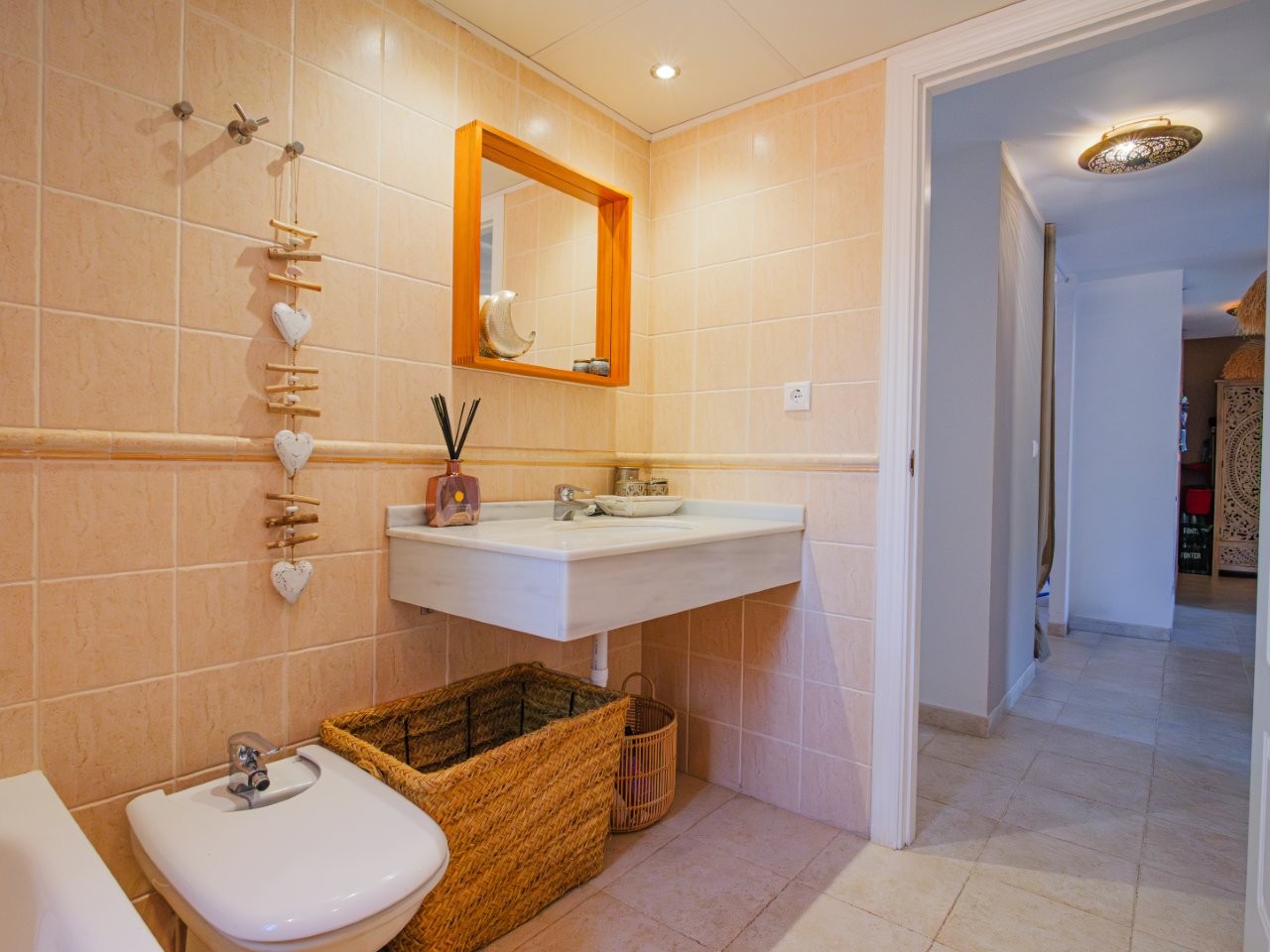 Apartamento en venta de 3 dormitorios en Cotobro, Almuñécar