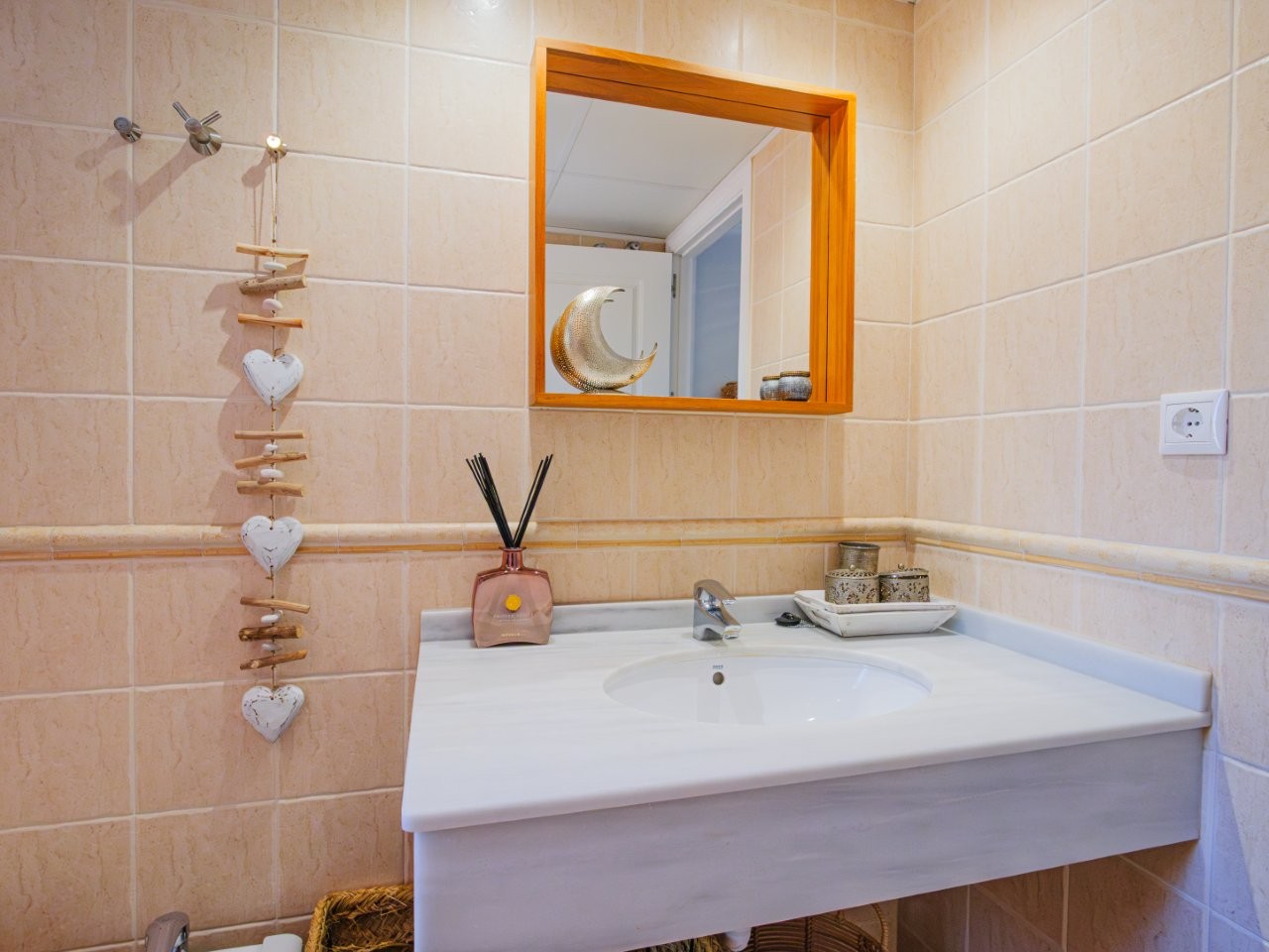 Apartamento en venta de 3 dormitorios en Cotobro, Almuñécar