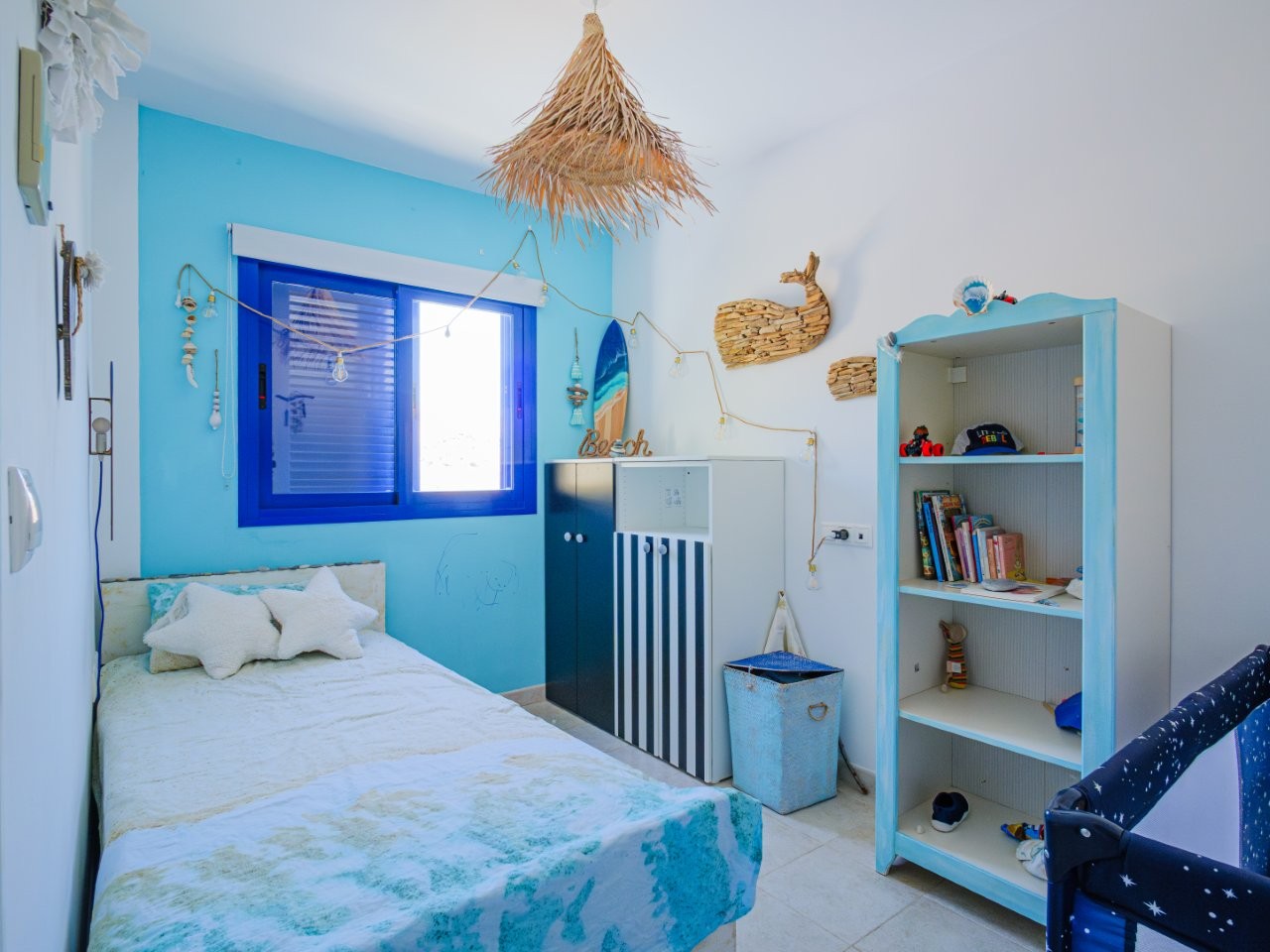 Apartamento en venta de 3 dormitorios en Cotobro, Almuñécar