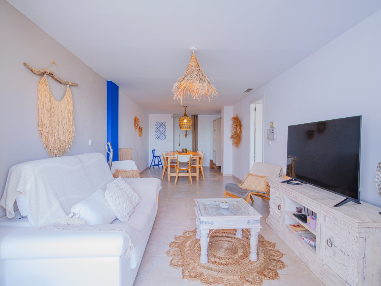Apartamento en venta de 3 dormitorios en Cotobro, Almuñécar