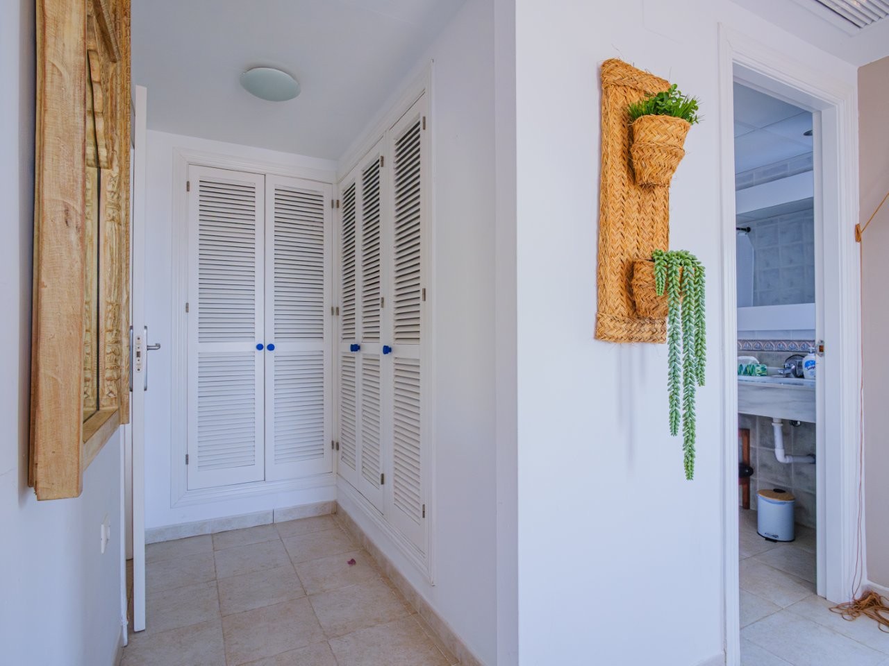 Apartamento en venta de 3 dormitorios en Cotobro, Almuñécar