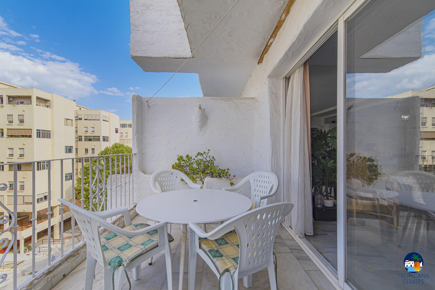 Appartement à vendre de 2 chambres au centre d'Almuñécar