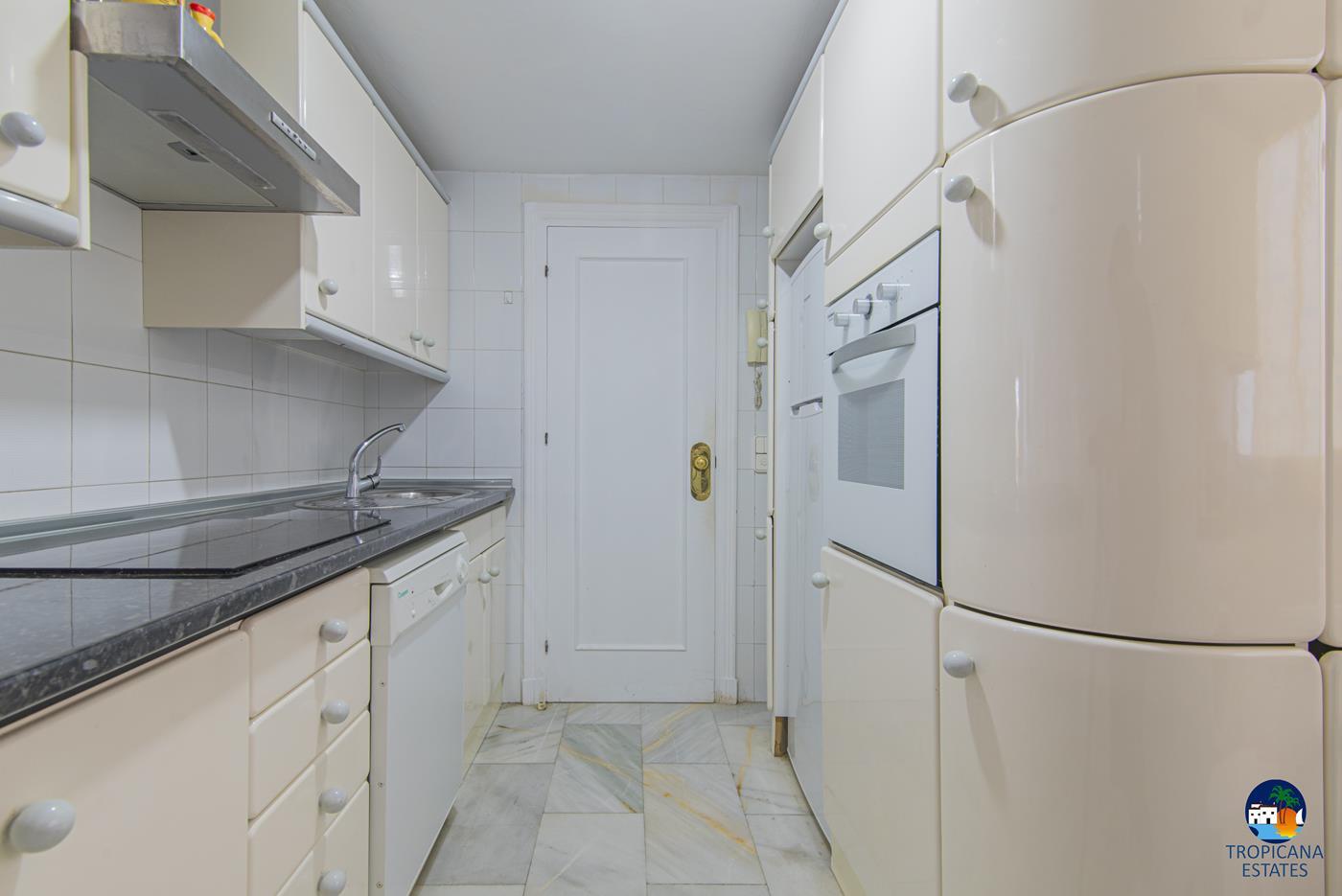Appartement à vendre de 2 chambres au centre d'Almuñécar